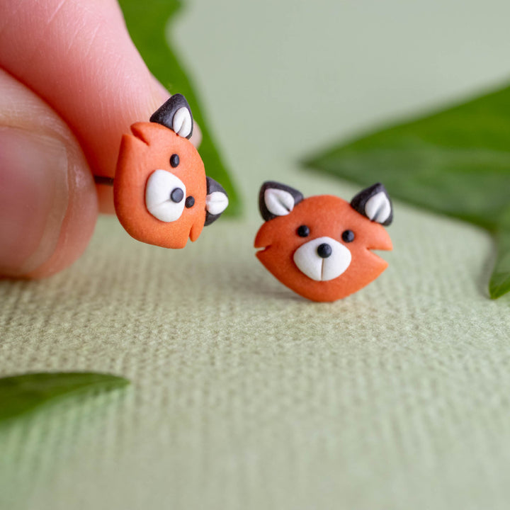 Fox Studs